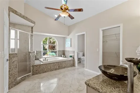 690 Oak Hollow Way Altamonte Springs FL 32714