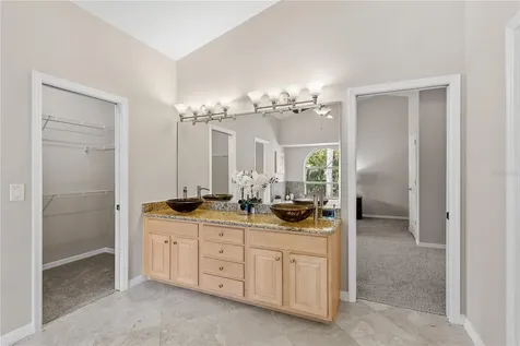 690 Oak Hollow Way Altamonte Springs FL 32714