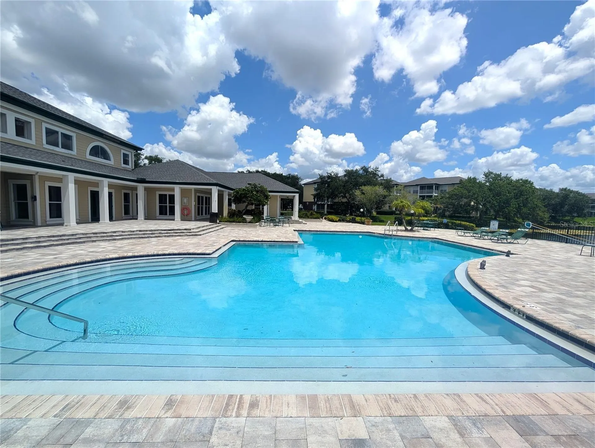 4211 Chatham Oak Court Tampa FL 33624