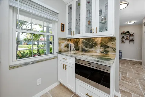 11124 60th Avenue Seminole FL 33772