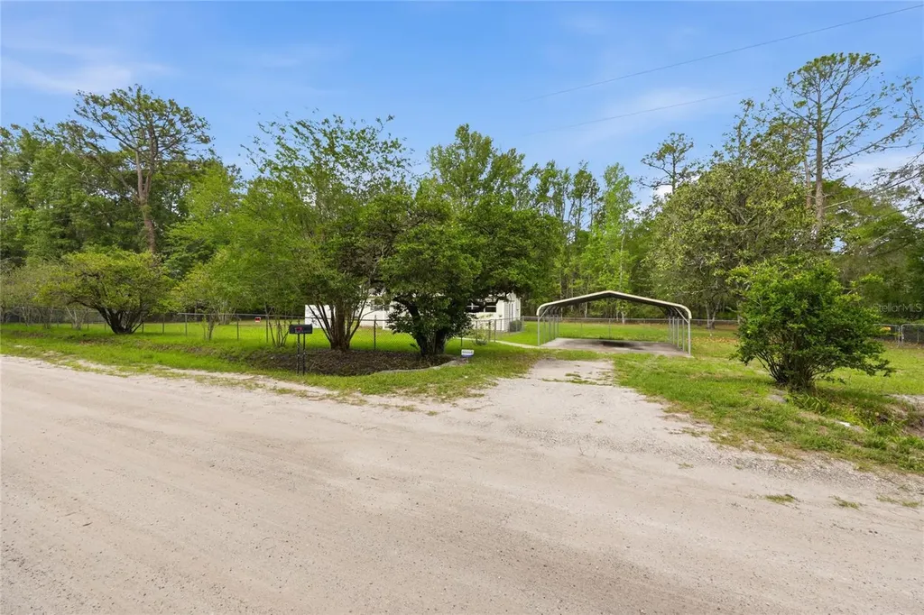16913 NE 77th Lane Hawthorne FL 32640