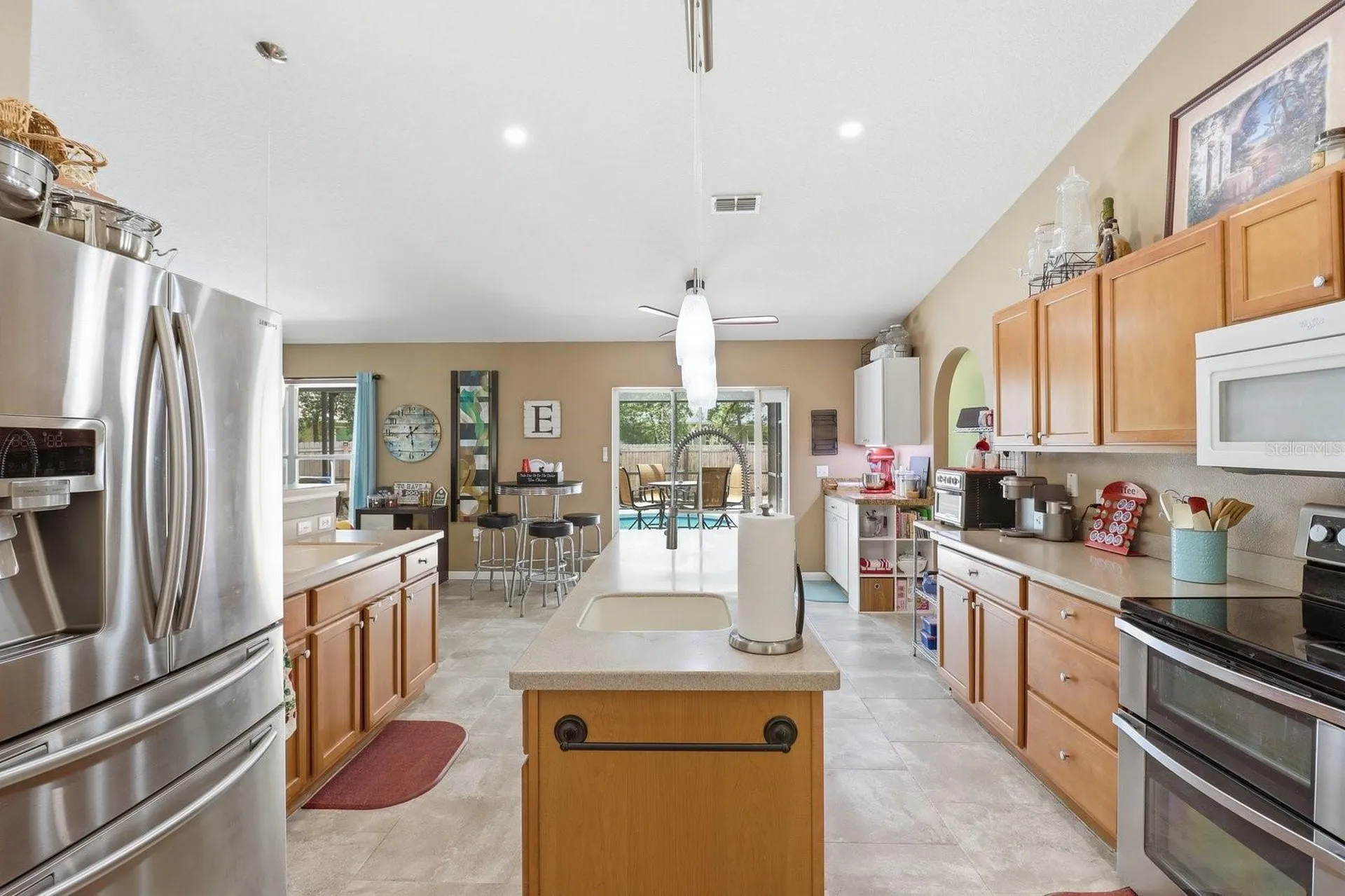 8798 N Raidin Drive Dunnellon FL 34433