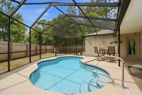 8798 N Raidin Drive Dunnellon FL 34433