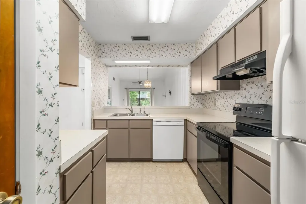 2355 NW 45th Lane Gainesville FL 32605