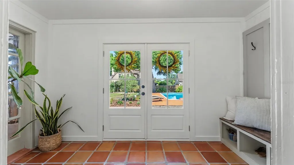 743 E Edgewood Drive Lakeland FL 33803
