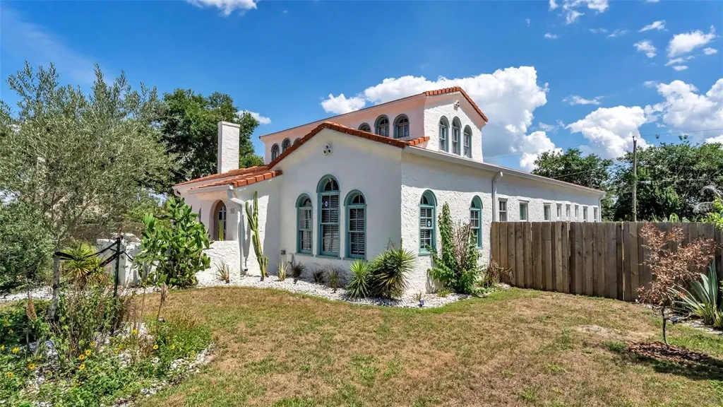 743 E Edgewood Drive Lakeland FL 33803