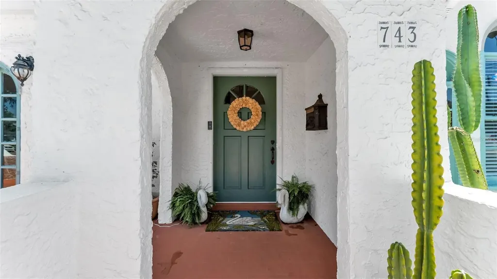 743 E Edgewood Drive Lakeland FL 33803