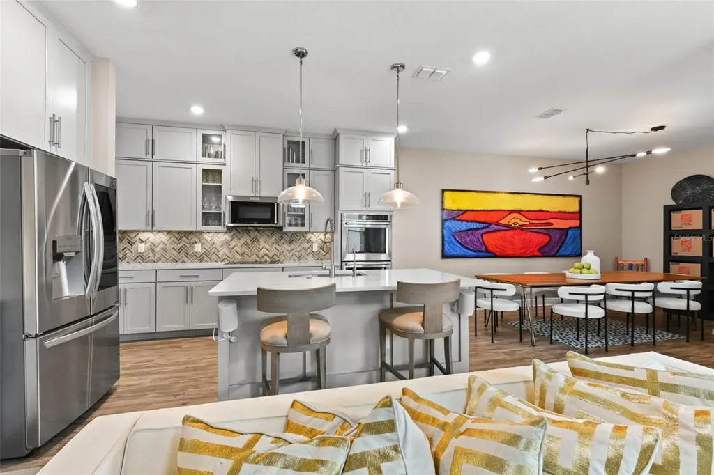 7043 Carrickbend Lane Orlando FL 32819