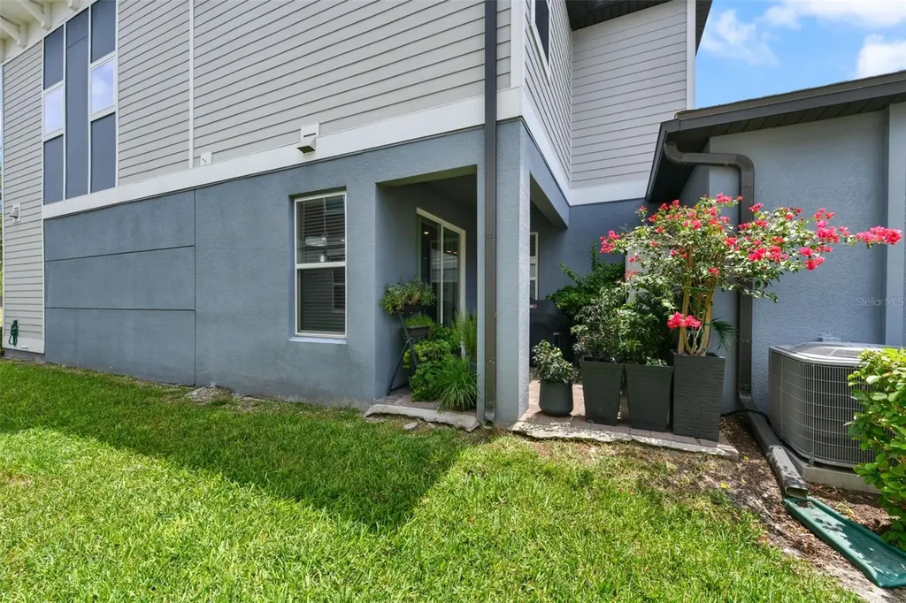 7043 Carrickbend Lane Orlando FL 32819