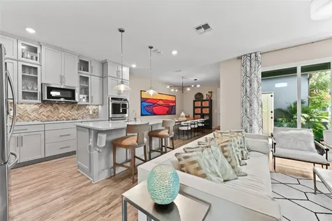 7043 Carrickbend Lane Orlando FL 32819