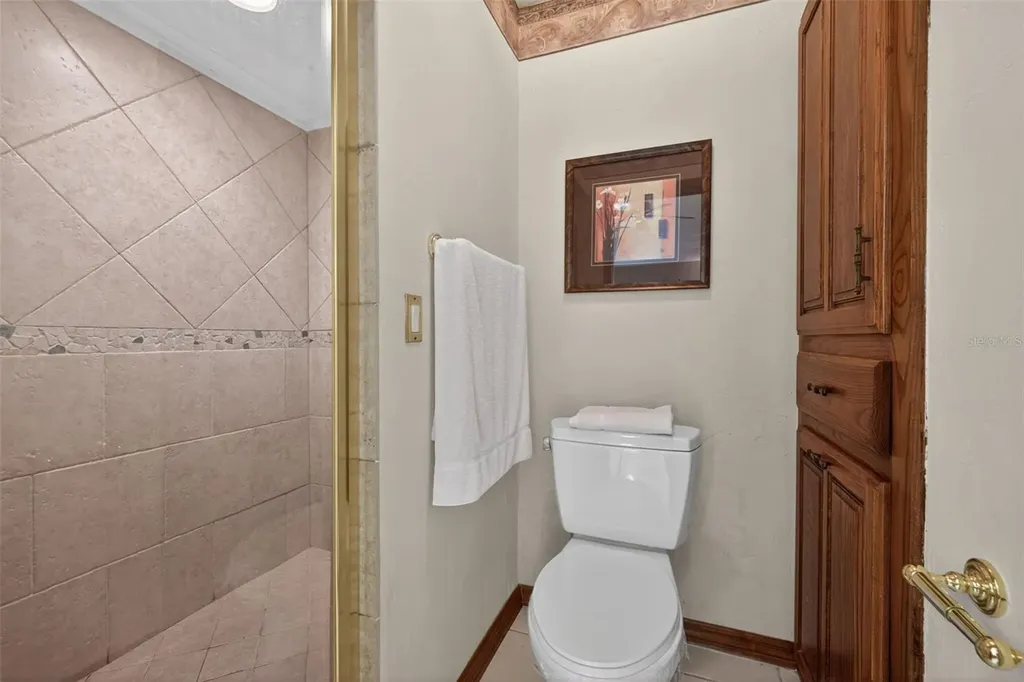 6072 Huntington Woods Drive Naples FL 34112