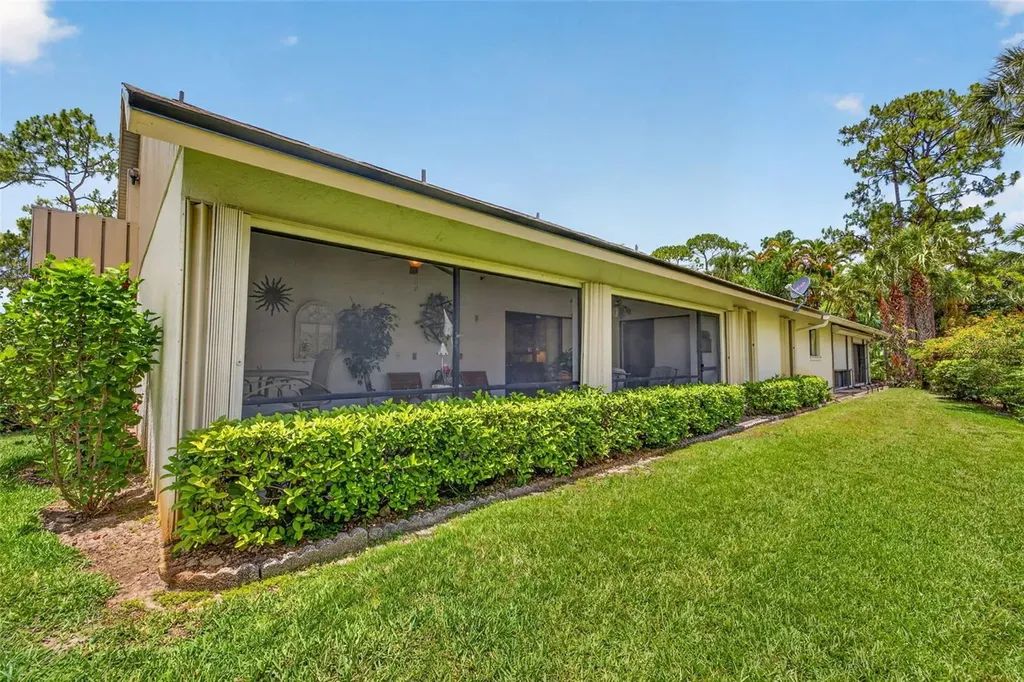 6072 Huntington Woods Drive Naples FL 34112