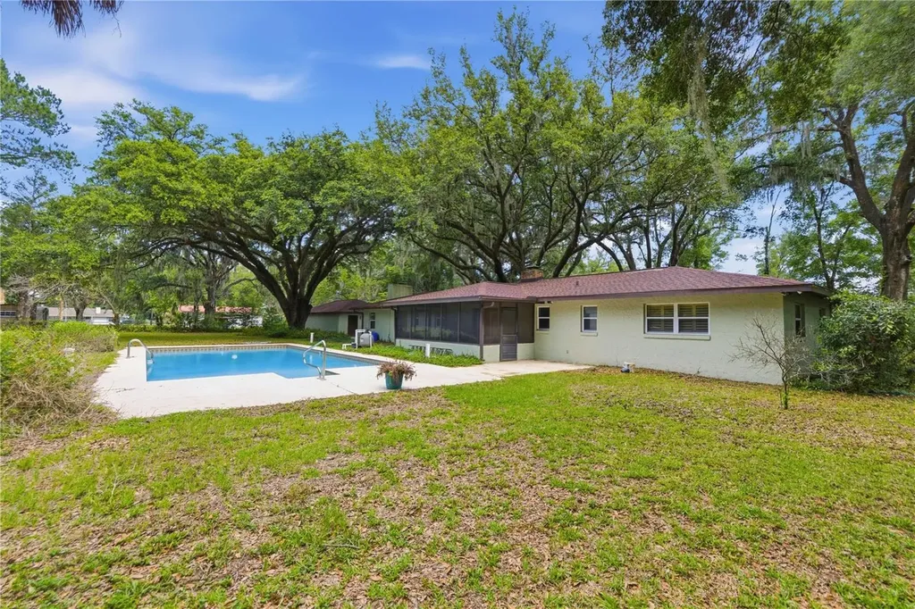 2415 NE 59th Place Ocala FL 34479