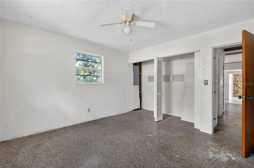 7211 Lynnwood Avenue N St Petersburg FL 33710
