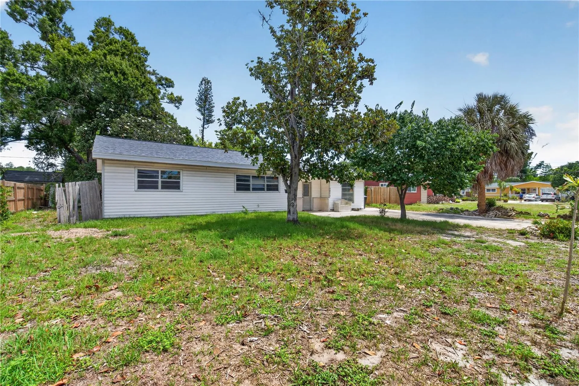 7211 Lynnwood Avenue N St Petersburg FL 33710