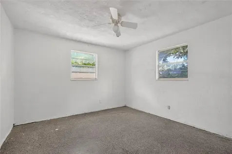7211 Lynnwood Avenue N St Petersburg FL 33710