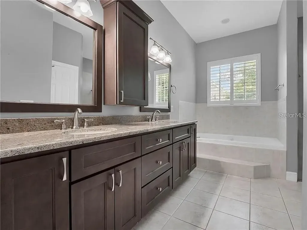 2660 Winnemissett Oaks Drive Deland FL 32724