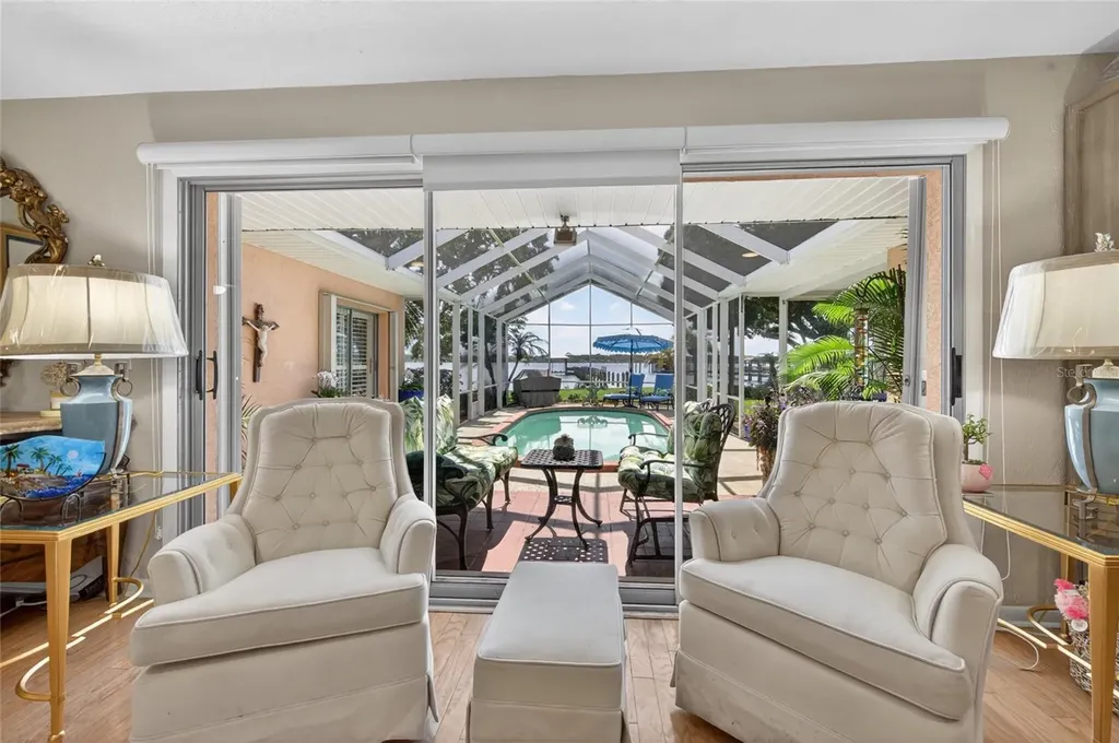 1209 N Halifax Avenue Daytona Beach FL 32118