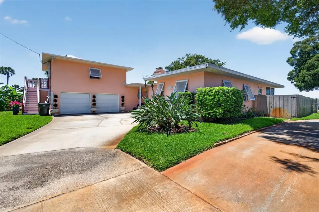 1209 N Halifax Avenue Daytona Beach FL 32118