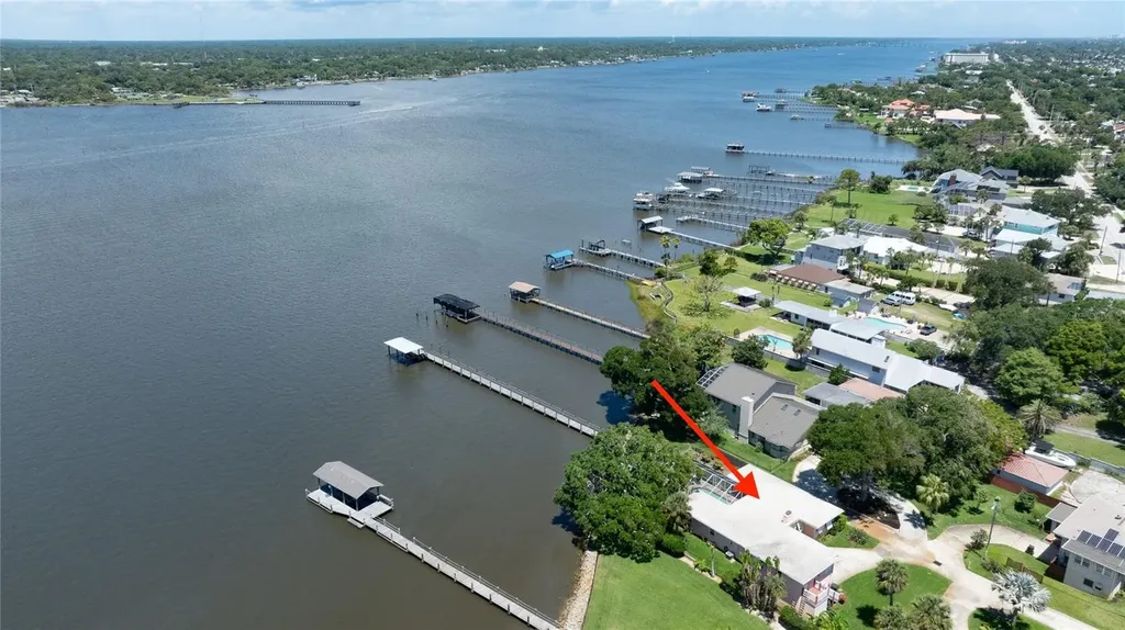 1209 N Halifax Avenue Daytona Beach FL 32118