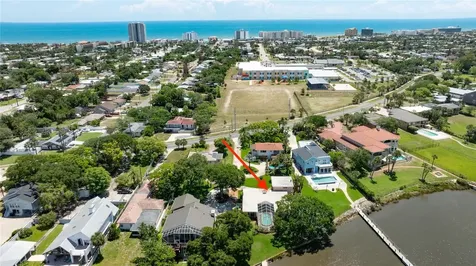 1209 N Halifax Avenue Daytona Beach FL 32118