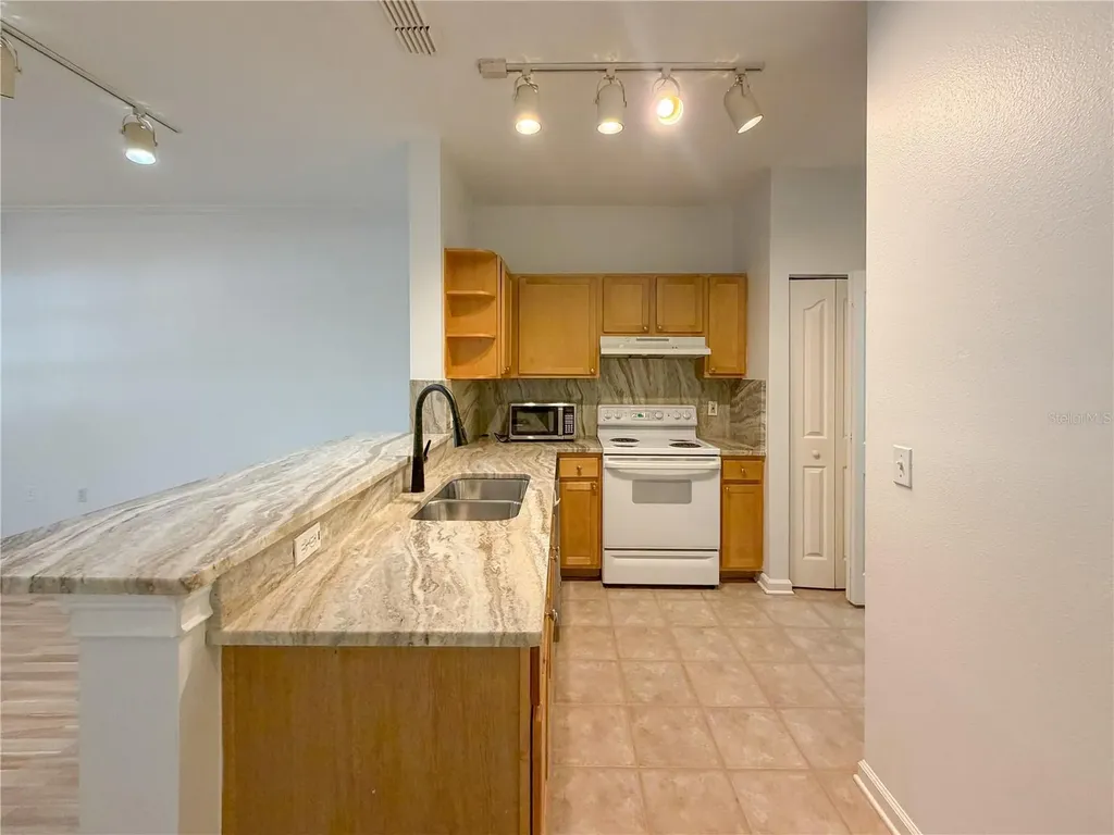 4207 S Dale Mabry Highway Tampa FL 33611