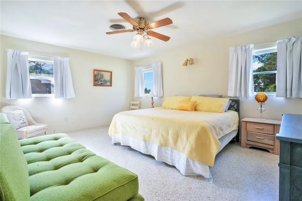 3640 Belmonte Drive Indian Lake Estates FL 33855