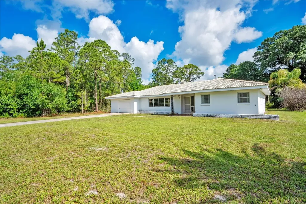 3640 Belmonte Drive Indian Lake Estates FL 33855