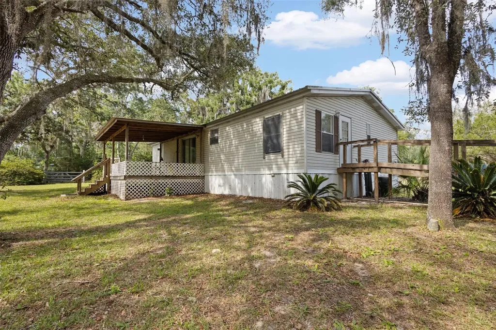 704 SE 791st Street Old Town FL 32680