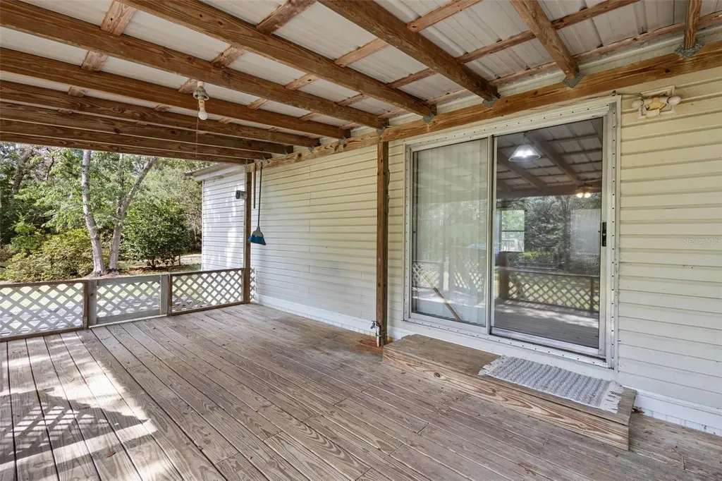 704 SE 791st Street Old Town FL 32680