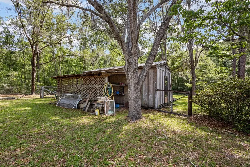 704 SE 791st Street Old Town FL 32680