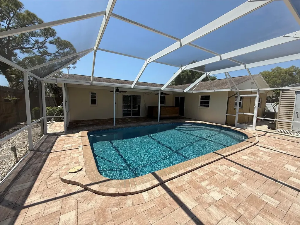2729 Nodosa Drive Sarasota FL 34232