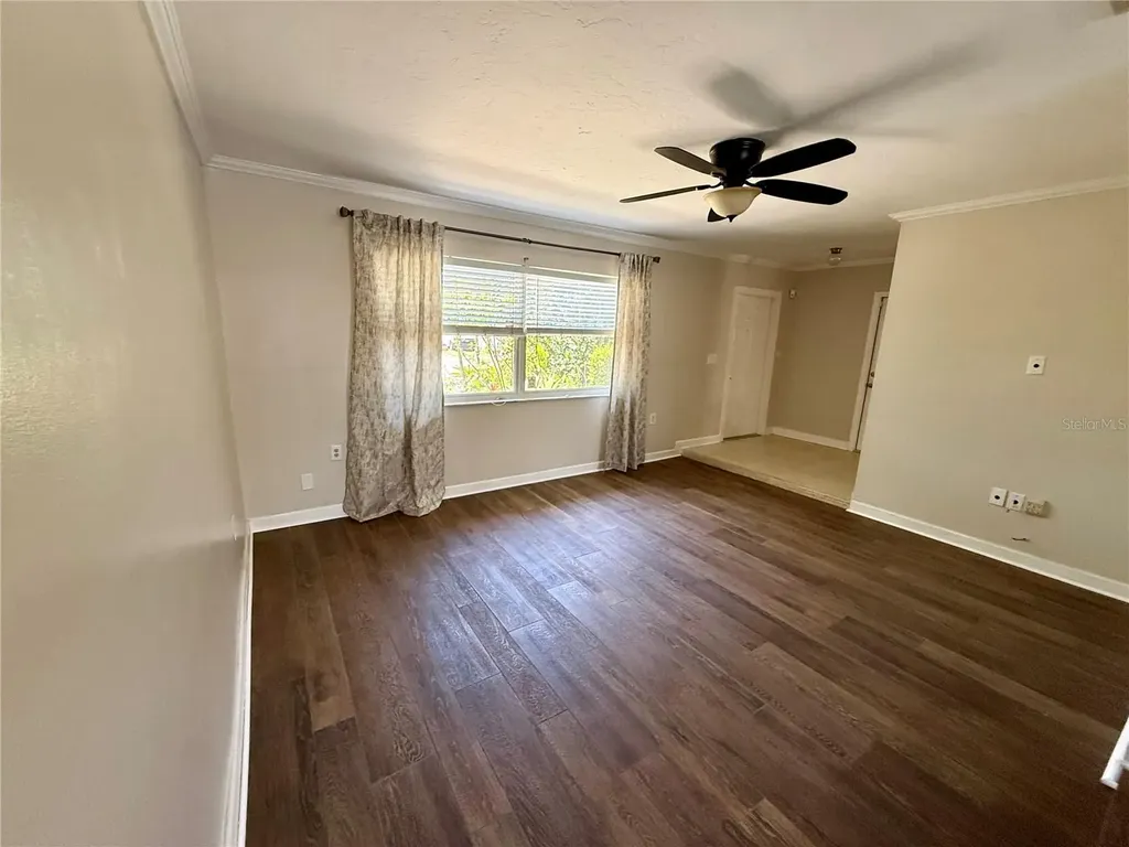 2729 Nodosa Drive Sarasota FL 34232
