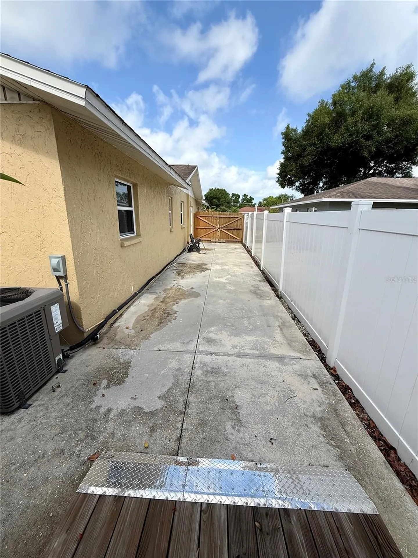 2729 Nodosa Drive Sarasota FL 34232