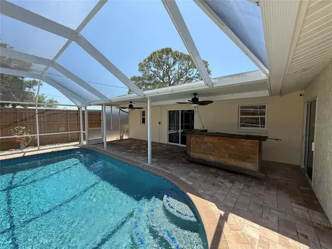 2729 Nodosa Drive Sarasota FL 34232