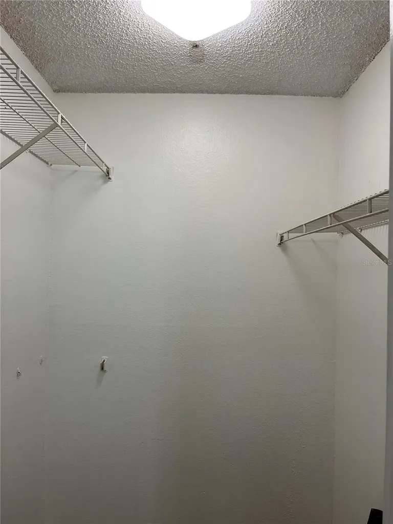 232 Afton Square Altamonte Springs FL 32714