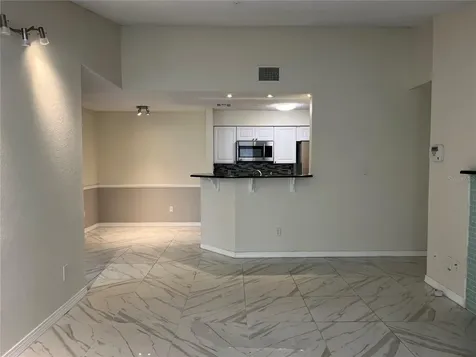 232 Afton Square Altamonte Springs FL 32714