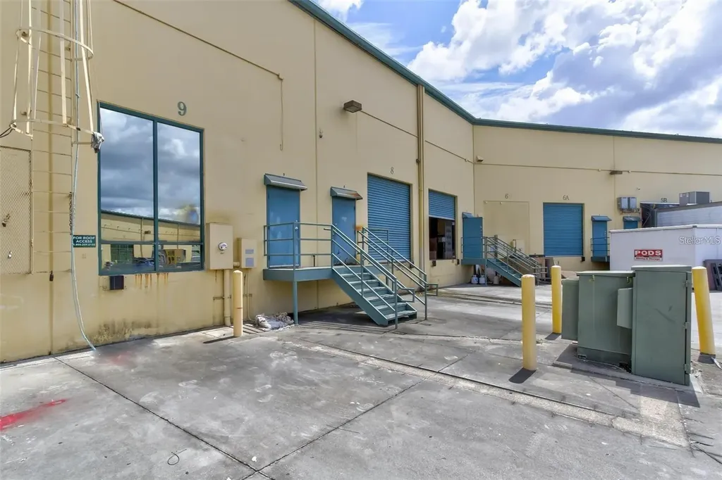 7075 Kingspointe Parkway Orlando FL 32819