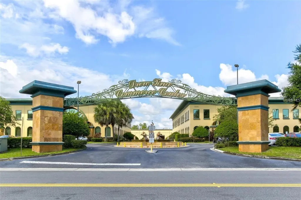 7075 Kingspointe Parkway Orlando FL 32819