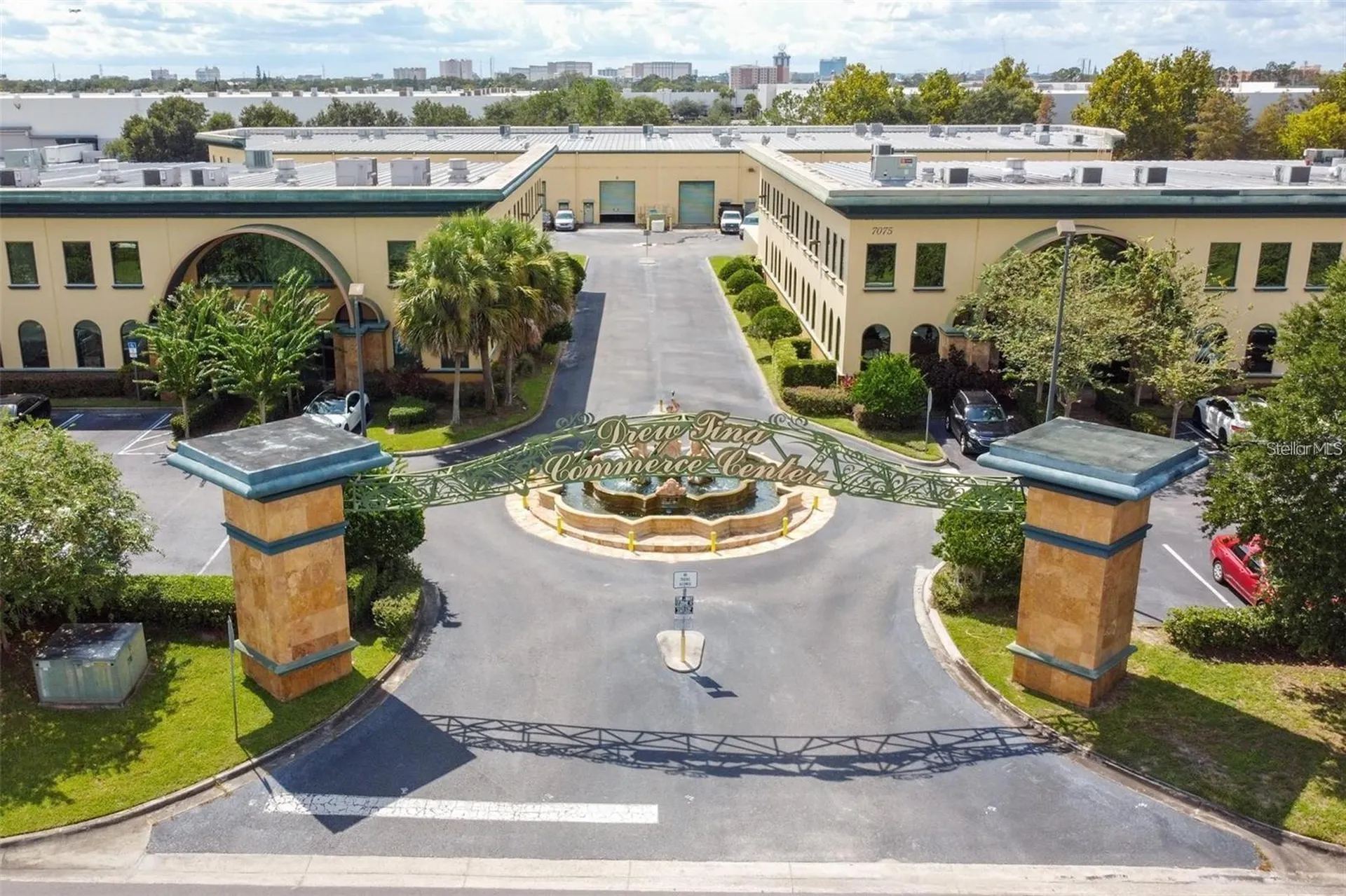 7075 Kingspointe Parkway Orlando FL 32819
