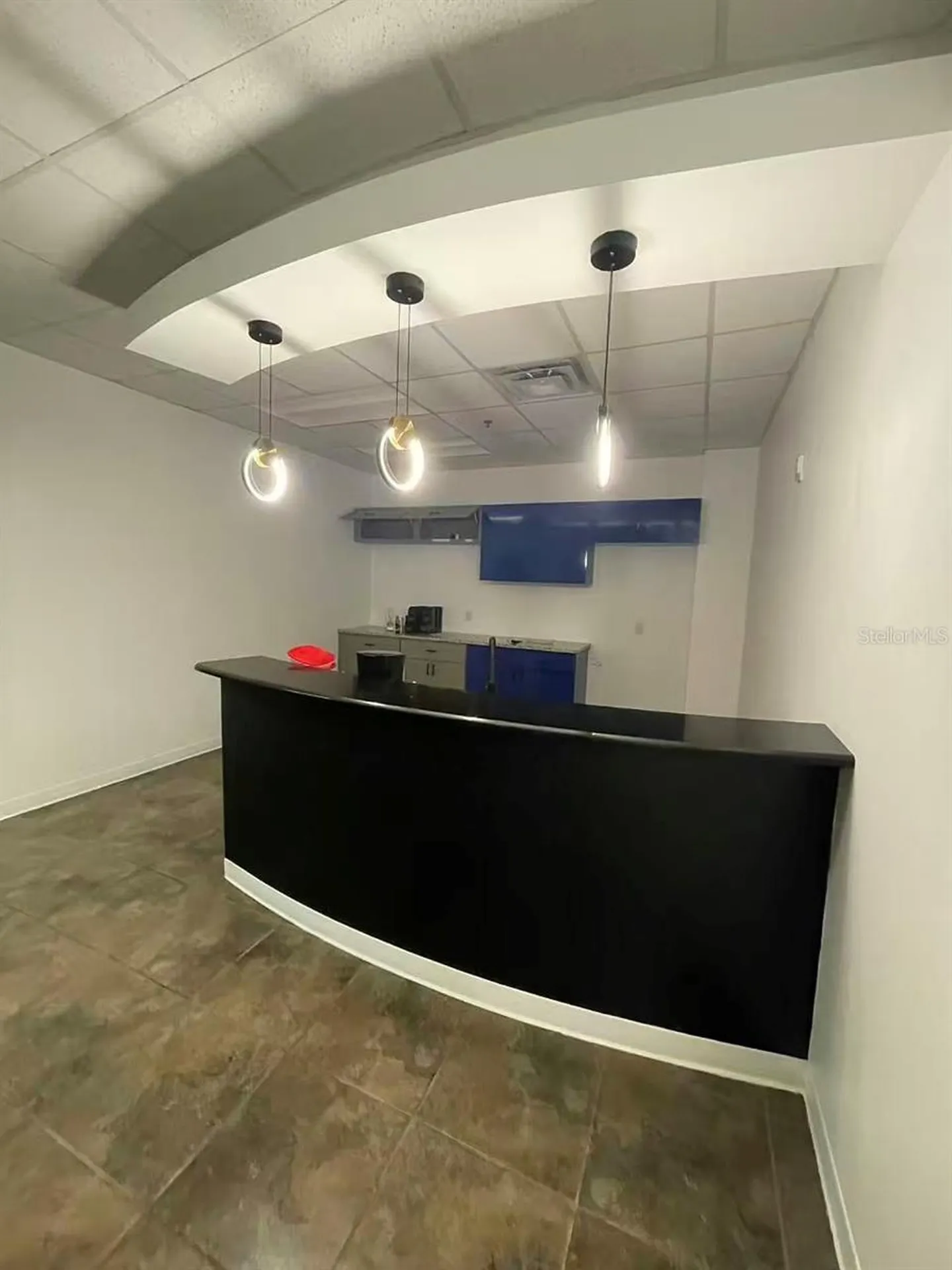 7075 Kingspointe Parkway Orlando FL 32819