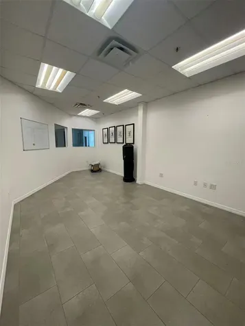 7075 Kingspointe Parkway Orlando FL 32819