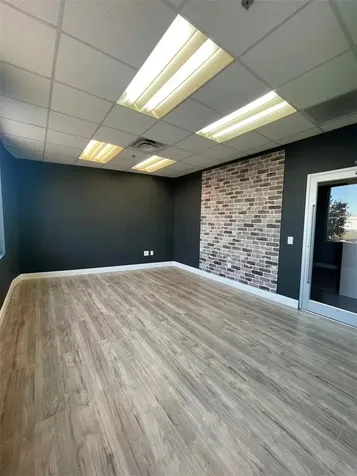 7075 Kingspointe Parkway Orlando FL 32819