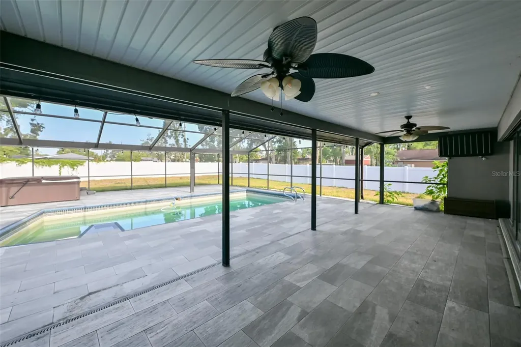 2701 Herndon Street Valrico FL 33596