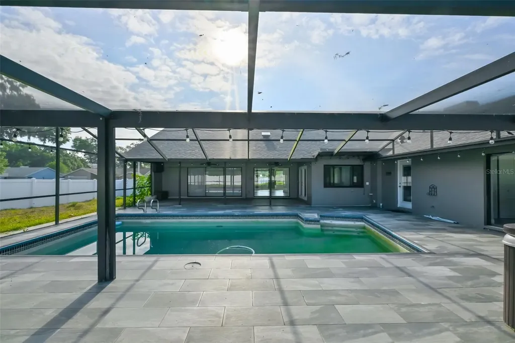 2701 Herndon Street Valrico FL 33596