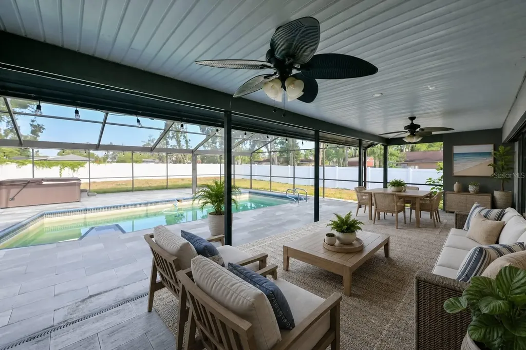 2701 Herndon Street Valrico FL 33596