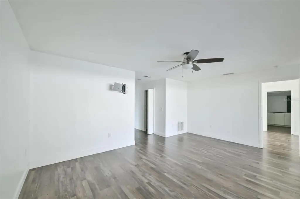 2701 Herndon Street Valrico FL 33596