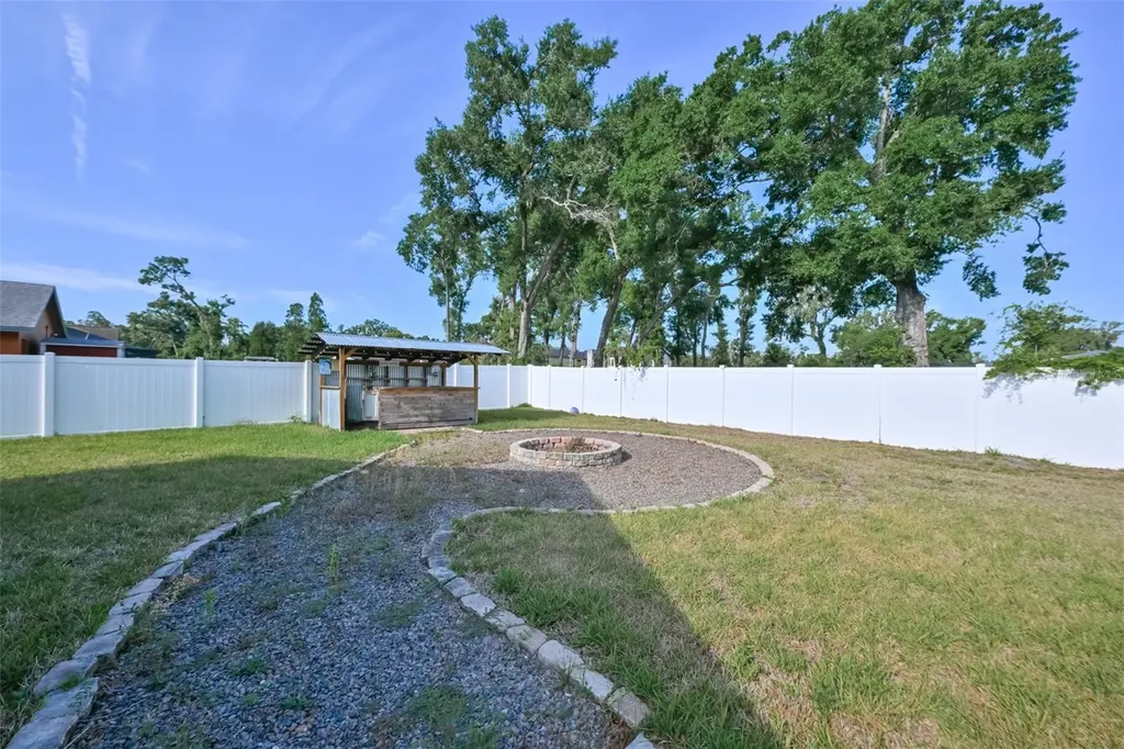 2701 Herndon Street Valrico FL 33596