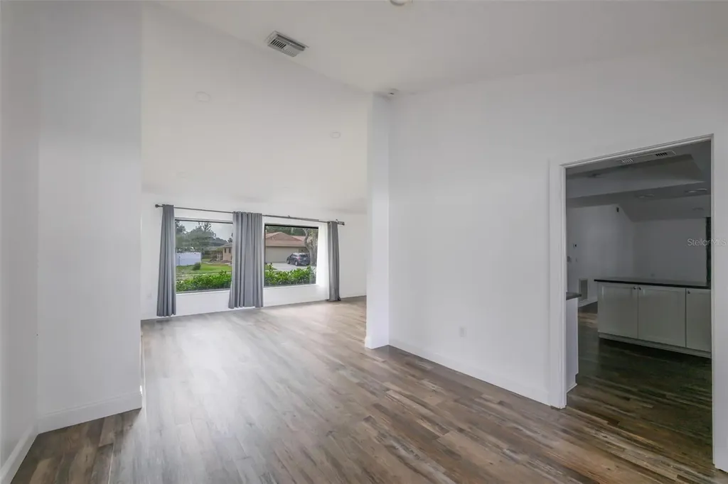2701 Herndon Street Valrico FL 33596