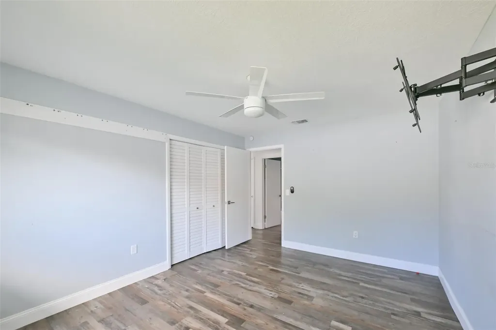 2701 Herndon Street Valrico FL 33596